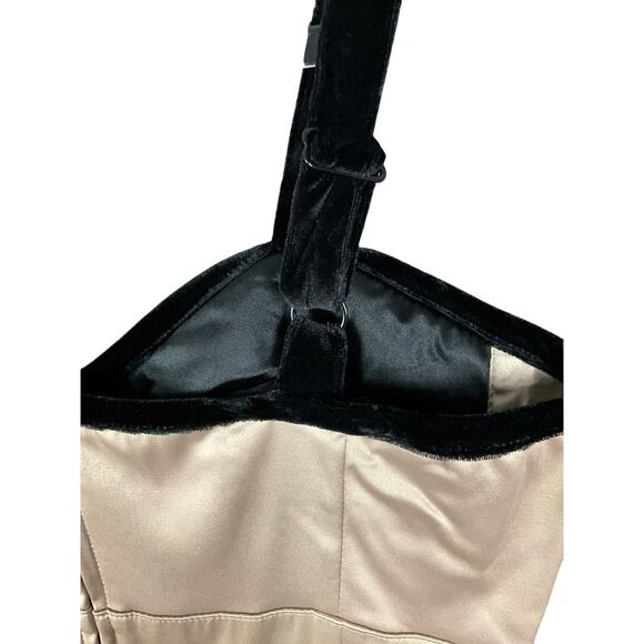 PINUP Girl DEADLY DAMES Wiggle Courtesan Dress Champagne NWT M Retro Glam - Picture 6 of 11